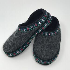 Kids Acorn Gray Wool Slippers floral trim 9.5-10.5